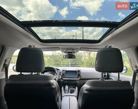 Белый Ситроен C5 Aircross, объемом двигателя 2 л и пробегом 220 тыс. км за 19450 $, фото 2 на Automoto.ua