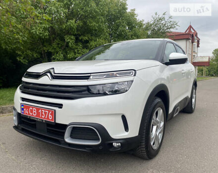 Белый Ситроен C5 Aircross, объемом двигателя 1.5 л и пробегом 179 тыс. км за 21850 $, фото 24 на Automoto.ua