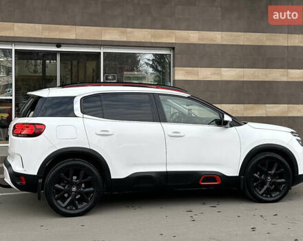 Белый Ситроен C5 Aircross, объемом двигателя 2 л и пробегом 145 тыс. км за 18999 $, фото 10 на Automoto.ua