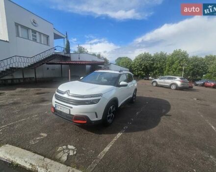Белый Ситроен C5 Aircross, объемом двигателя 2 л и пробегом 270 тыс. км за 22700 $, фото 3 на Automoto.ua