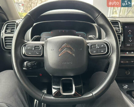 Белый Ситроен C5 Aircross, объемом двигателя 2 л и пробегом 145 тыс. км за 18999 $, фото 79 на Automoto.ua