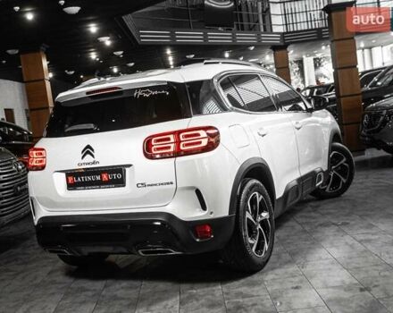 Ситроен C5 Aircross 2019 в Одессе на Automoto.ua Белый Ситроен C5 Aircross, объемом двигателя 2 л и пробегом 107 тыс. км за 19900 $, фото 2 на Automoto.ua
