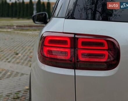 Белый Ситроен C5 Aircross, объемом двигателя 2 л и пробегом 165 тыс. км за 19300 $, фото 18 на Automoto.ua