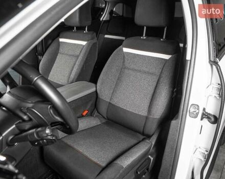 Білий Сітроен C5 Aircross, об'ємом двигуна 2 л та пробігом 107 тис. км за 19999 $, фото 23 на Automoto.ua