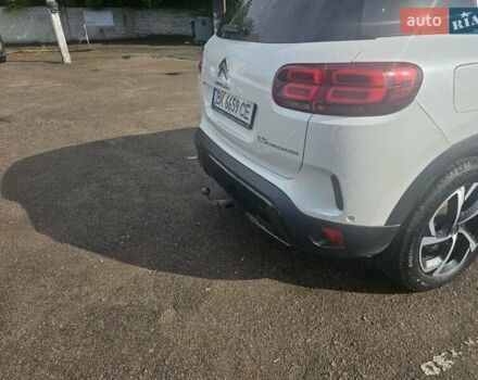 Белый Ситроен C5 Aircross, объемом двигателя 2 л и пробегом 270 тыс. км за 22700 $, фото 5 на Automoto.ua