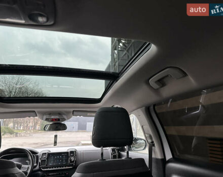 Белый Ситроен C5 Aircross, объемом двигателя 2 л и пробегом 145 тыс. км за 18999 $, фото 66 на Automoto.ua