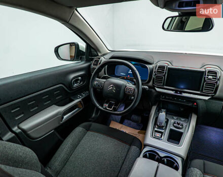 Белый Ситроен C5 Aircross, объемом двигателя 2 л и пробегом 187 тыс. км за 20345 $, фото 10 на Automoto.ua