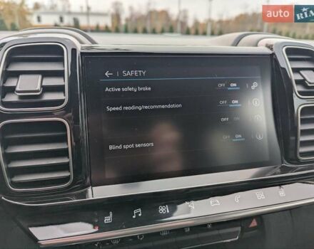 Белый Ситроен C5 Aircross, объемом двигателя 2 л и пробегом 165 тыс. км за 19300 $, фото 22 на Automoto.ua