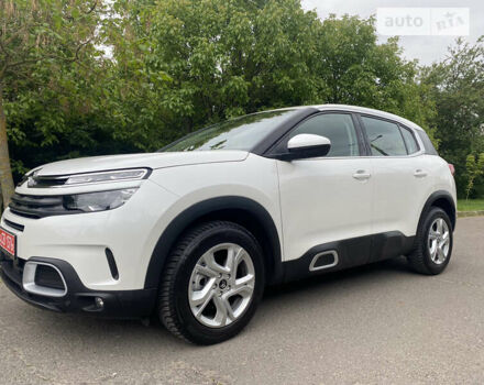 Белый Ситроен C5 Aircross, объемом двигателя 1.5 л и пробегом 179 тыс. км за 21850 $, фото 23 на Automoto.ua