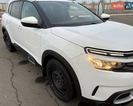 Белый Ситроен C5 Aircross, объемом двигателя 1.6 л и пробегом 77 тыс. км за 23800 $, фото 7 на Automoto.ua