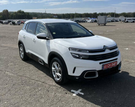 Белый Ситроен C5 Aircross, объемом двигателя 1.5 л и пробегом 184 тыс. км за 21500 $, фото 2 на Automoto.ua