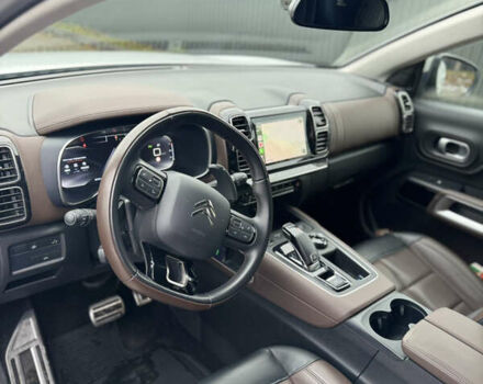 Белый Ситроен C5 Aircross, объемом двигателя 1.5 л и пробегом 102 тыс. км за 20800 $, фото 6 на Automoto.ua