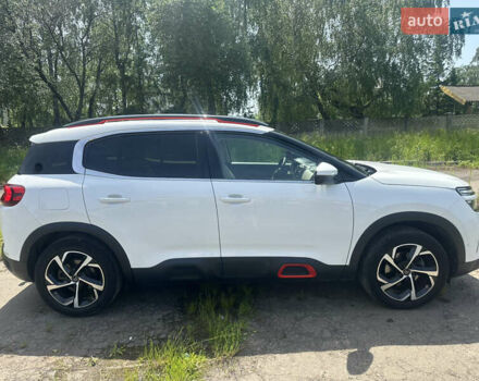 Белый Ситроен C5 Aircross, объемом двигателя 1.5 л и пробегом 175 тыс. км за 21850 $, фото 9 на Automoto.ua