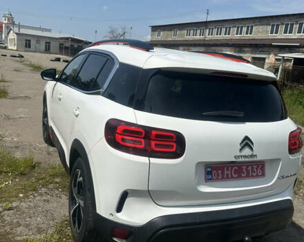 Белый Ситроен C5 Aircross, объемом двигателя 1.5 л и пробегом 175 тыс. км за 21850 $, фото 5 на Automoto.ua