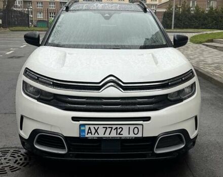 Белый Ситроен C5 Aircross, объемом двигателя 1.5 л и пробегом 195 тыс. км за 20200 $, фото 2 на Automoto.ua