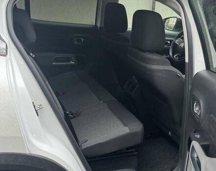 Белый Ситроен C5 Aircross, объемом двигателя 1.5 л и пробегом 195 тыс. км за 20200 $, фото 9 на Automoto.ua