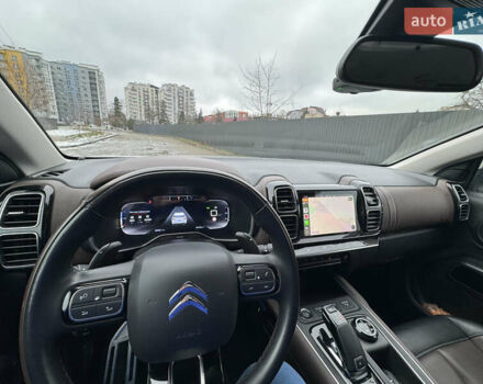 Белый Ситроен C5 Aircross, объемом двигателя 1.5 л и пробегом 102 тыс. км за 20800 $, фото 5 на Automoto.ua