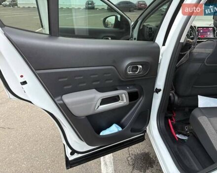 Белый Ситроен C5 Aircross, объемом двигателя 1.6 л и пробегом 77 тыс. км за 23800 $, фото 11 на Automoto.ua