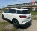 Белый Ситроен C5 Aircross, объемом двигателя 1.5 л и пробегом 175 тыс. км за 21850 $, фото 31 на Automoto.ua