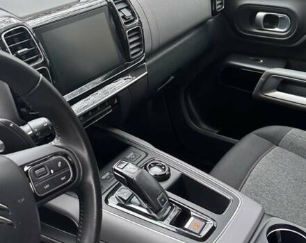 Белый Ситроен C5 Aircross, объемом двигателя 1.5 л и пробегом 195 тыс. км за 20200 $, фото 13 на Automoto.ua