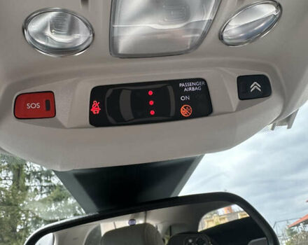 Белый Ситроен C5 Aircross, объемом двигателя 1.5 л и пробегом 175 тыс. км за 21850 $, фото 58 на Automoto.ua