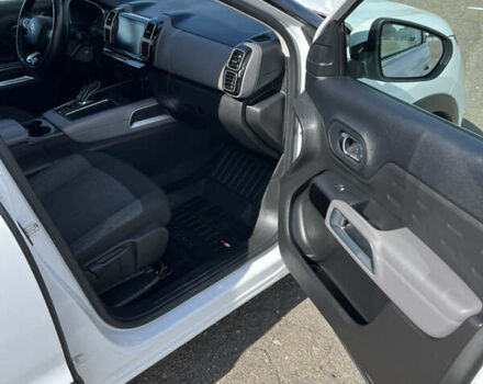 Білий Сітроен C5 Aircross, об'ємом двигуна 1.5 л та пробігом 185 тис. км за 21250 $, фото 25 на Automoto.ua