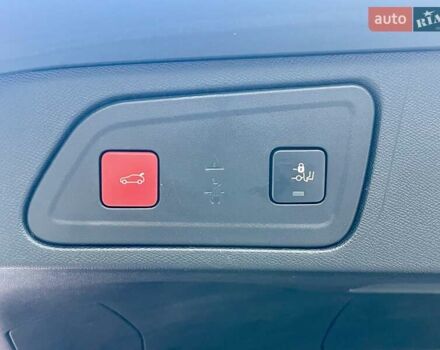Білий Сітроен C5 Aircross, об'ємом двигуна 2 л та пробігом 85 тис. км за 22500 $, фото 48 на Automoto.ua