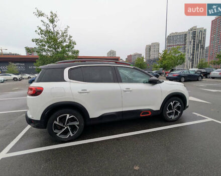 Білий Сітроен C5 Aircross, об'ємом двигуна 1.5 л та пробігом 75 тис. км за 20500 $, фото 2 на Automoto.ua