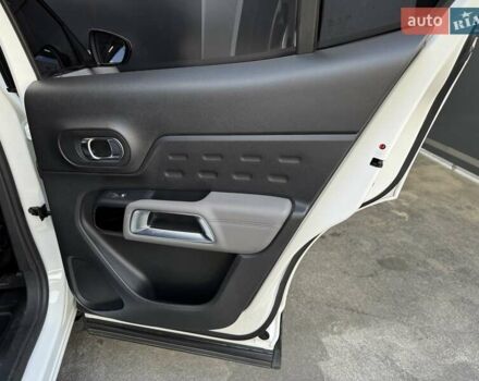 Білий Сітроен C5 Aircross, об'ємом двигуна 1.6 л та пробігом 86 тис. км за 19500 $, фото 51 на Automoto.ua