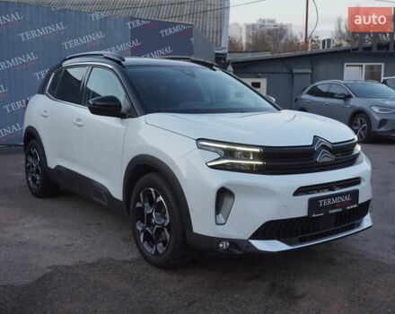 Белый Ситроен C5 Aircross, объемом двигателя 2 л и пробегом 32 тыс. км за 27000 $, фото 3 на Automoto.ua