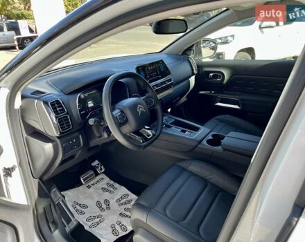 Білий Сітроен C5 Aircross, об'ємом двигуна 2 л та пробігом 16 тис. км за 32000 $, фото 24 на Automoto.ua
