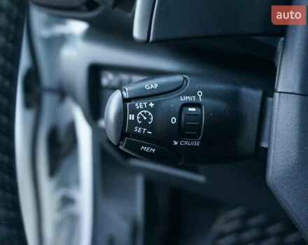 Белый Ситроен C5 Aircross, объемом двигателя 2 л и пробегом 32 тыс. км за 27000 $, фото 45 на Automoto.ua