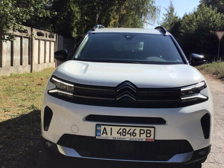 Ситроен C5 Aircross 2023 в Киеве на Automoto.ua Белый Ситроен C5 Aircross, объемом двигателя 2 л и пробегом 53 тыс. км за 31500 $, фото 1 на Automoto.ua