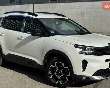 Белый Ситроен C5 Aircross, объемом двигателя 2 л и пробегом 27 тыс. км за 31800 $, фото 1 на Automoto.ua