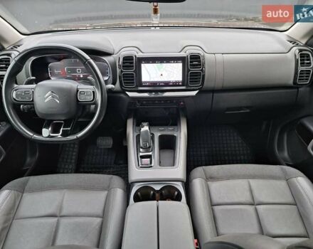 Бежевый Ситроен C5 Aircross, объемом двигателя 1.5 л и пробегом 143 тыс. км за 21500 $, фото 25 на Automoto.ua