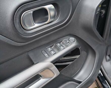 Черный Ситроен C5 Aircross, объемом двигателя 2 л и пробегом 130 тыс. км за 21800 $, фото 8 на Automoto.ua