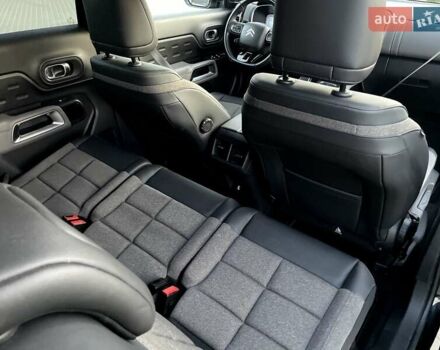 Черный Ситроен C5 Aircross, объемом двигателя 1.6 л и пробегом 73 тыс. км за 25500 $, фото 9 на Automoto.ua