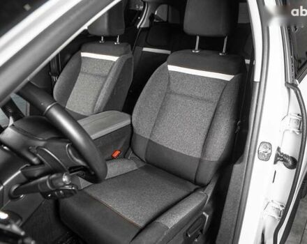 Сітроен C5 Aircross, об'ємом двигуна 2 л та пробігом 107 тис. км за 21900 $, фото 23 на Automoto.ua