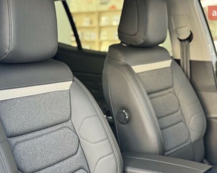 Сітроен C5 Aircross, об'ємом двигуна 1.5 л та пробігом 0 тис. км за 29219 $, фото 20 на Automoto.ua