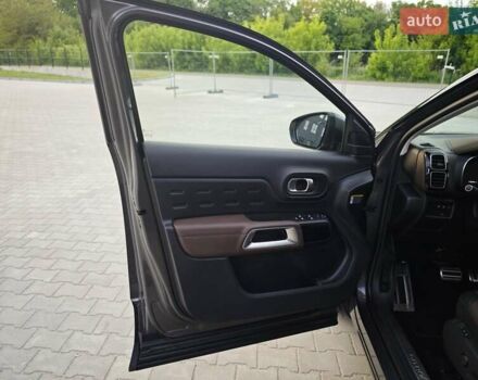 Сірий Сітроен C5 Aircross, об'ємом двигуна 2 л та пробігом 178 тис. км за 24300 $, фото 17 на Automoto.ua