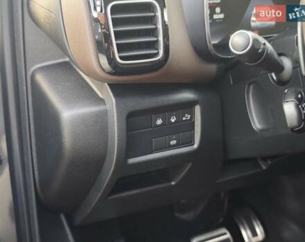 Сірий Сітроен C5 Aircross, об'ємом двигуна 2 л та пробігом 178 тис. км за 24300 $, фото 23 на Automoto.ua