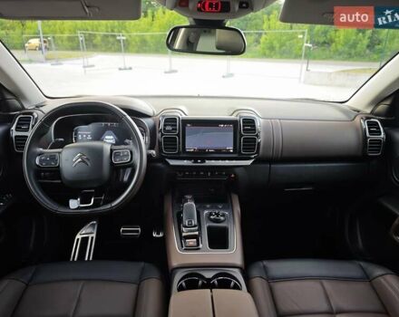 Сірий Сітроен C5 Aircross, об'ємом двигуна 2 л та пробігом 178 тис. км за 24300 $, фото 32 на Automoto.ua
