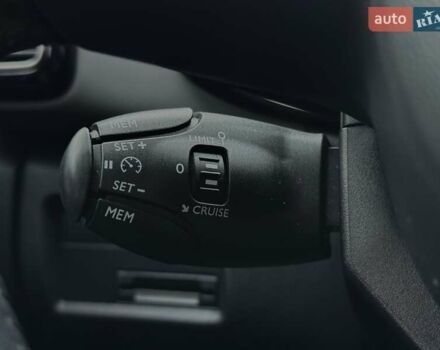 Серый Ситроен C5 Aircross, объемом двигателя 1.5 л и пробегом 59 тыс. км за 24500 $, фото 48 на Automoto.ua