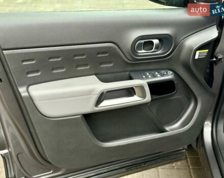 Серый Ситроен C5 Aircross, объемом двигателя 2 л и пробегом 40 тыс. км за 23900 $, фото 20 на Automoto.ua