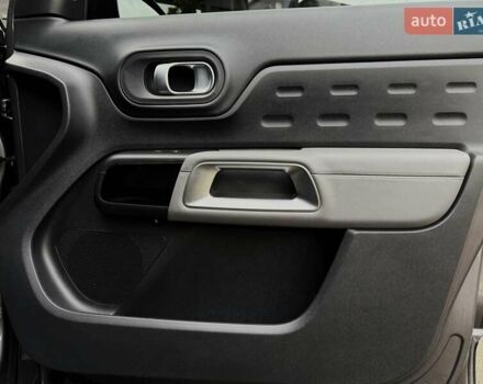 Серый Ситроен C5 Aircross, объемом двигателя 1.5 л и пробегом 59 тыс. км за 24500 $, фото 32 на Automoto.ua