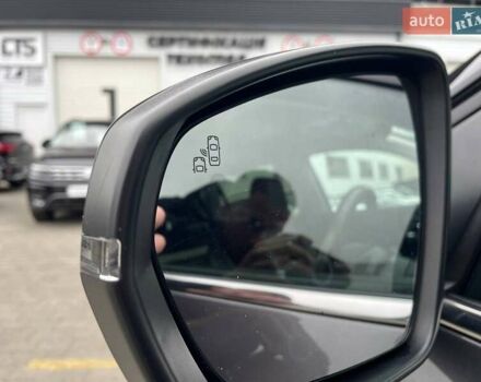 Серый Ситроен C5 Aircross, объемом двигателя 2 л и пробегом 103 тыс. км за 22300 $, фото 4 на Automoto.ua