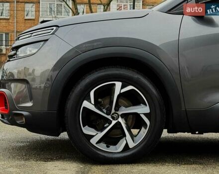 Серый Ситроен C5 Aircross, объемом двигателя 1.5 л и пробегом 59 тыс. км за 24500 $, фото 14 на Automoto.ua