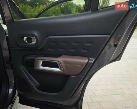 Сірий Сітроен C5 Aircross, об'ємом двигуна 2 л та пробігом 178 тис. км за 24300 $, фото 60 на Automoto.ua