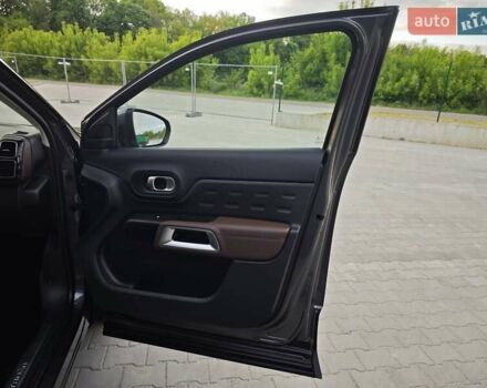 Сірий Сітроен C5 Aircross, об'ємом двигуна 2 л та пробігом 178 тис. км за 24300 $, фото 66 на Automoto.ua