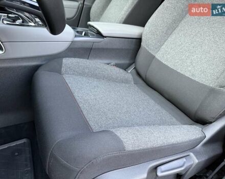 Серый Ситроен C5 Aircross, объемом двигателя 2 л и пробегом 89 тыс. км за 22500 $, фото 51 на Automoto.ua